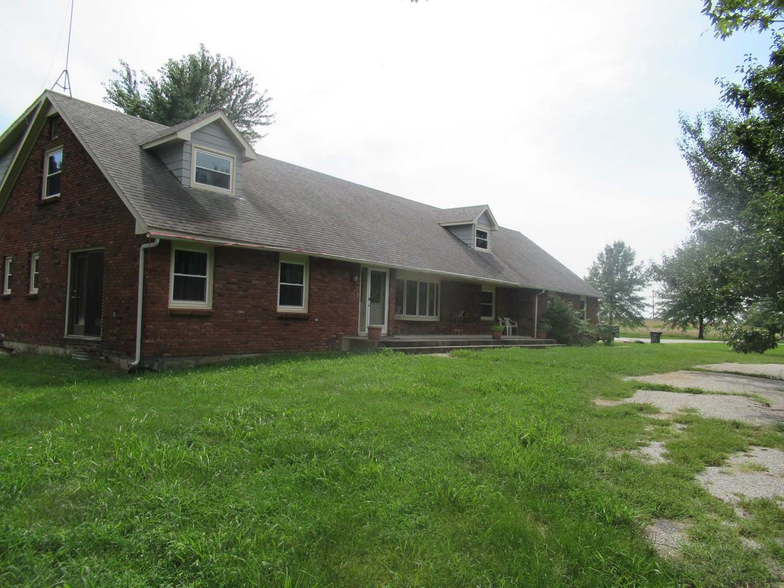 Home For Sale In Lockwood, Mo